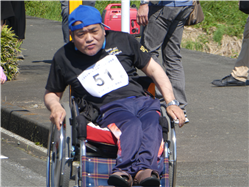 頑張ってます 頑張ってます
