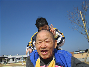 青空の下 青空の下