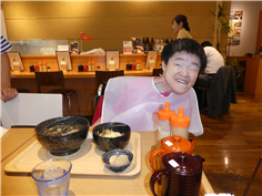 そばを食べました。 そばを食べました。
